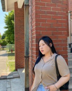 [EVELLET]Jennipol Collar Button T-shirt