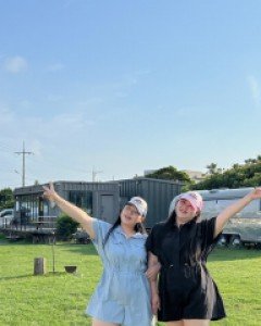 [EVELLET] Leoju Anorak Jump Suit