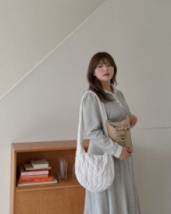 [EVELLET] Bellissom Semi-Open Contrast Long Dress
