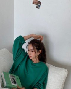 [EVELLET] O'Vunel Labels Sweatshirt T-shirt