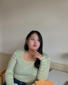 [EVELLET] Sentiha Contrast Dangara Wool Knit T-shirt