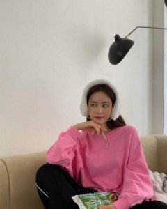 [EVELLET] Netio Juri nagrang Sweatshirt