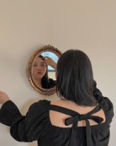 [EVELLET] Benkisha Flower Smoke Waistband Blouse