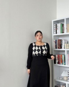 Janield Argyle Incision Long Dress