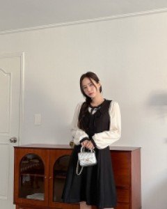 Besoled cut suspender dress