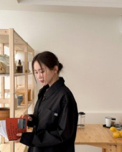 [EVELLET] Telview Embroidery Long Shirt