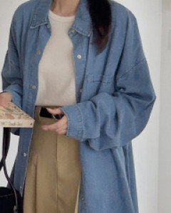 [EVELLET] Tomaren Button Denim Shirt