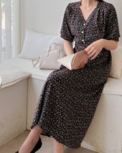 [EVELLET] Hanemin Flower Semi-Open Long Dress