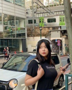 [EVELLET] Semi Modal Graphic Print T-shirt