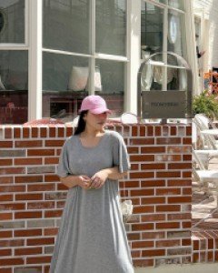 [EVELLET] Non-Peson Square Neck Wing Long Dress