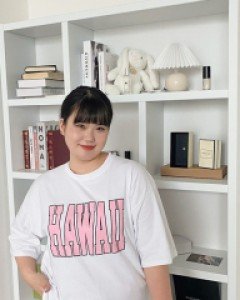 Latean Graphic Print T-shirt
