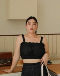 [EVELLET] Rahemu Denim Crop Bustier Tower