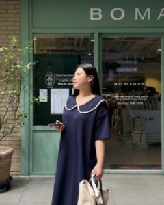 [EVELLET] Lesser Butt Color Matching Collar Boxy Dress