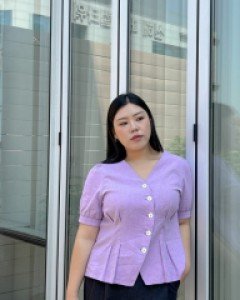 [EVELLET] Mary Anne Linen Mother of Pearl Button Blouse