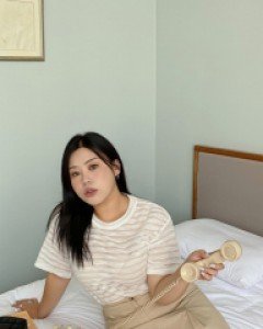Slea Semi-crop Tencel T-shirt