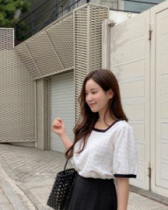 Ktoua Square Neck T-Blouse