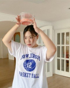 Lost Graphic Print T-shirt