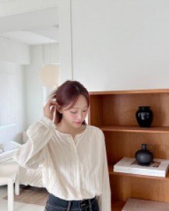 Hoeti Cotton Blouse