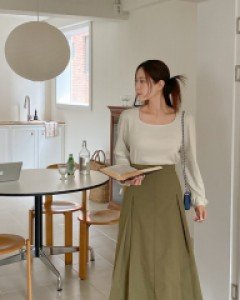 Kindez Flare Long Skirt