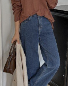 Uchela Semi-Wide Denim Pants