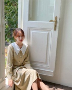 Three Chen Color Matching Collar Long Dress