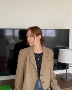 Lerind semi-crop single jacket