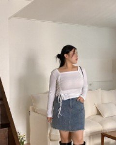 Buello square neck shirring T-shirt