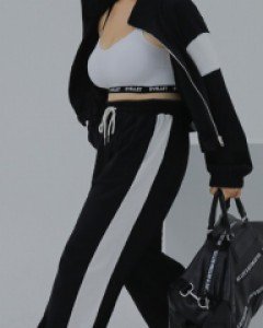 [EVELLET]Bulvero Contrast Juri Wide Pants