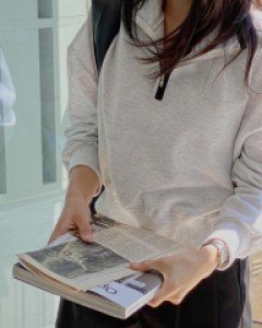 [EVELLET] Torua Juri line color combination half zip-up