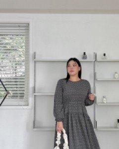 Lumiz Flower Shirring Long Dress