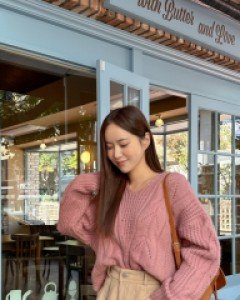 Besenb Diagonal Twiddle Knit