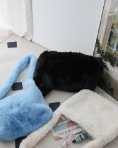 Renmchel Fur Cross Bag