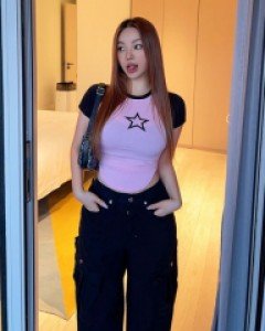 스타링 나그랑 크롭 티셔츠