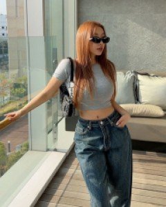 텐브 크롭 티셔츠