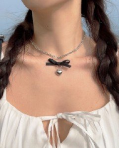 오지 리본 하트 목걸이