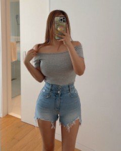 크러딘 보트넥 크롭 티셔츠