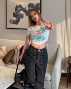 포럽 스트링 크롭 티셔츠