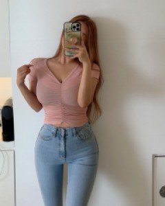 슈딘 셔링 크롭 티셔츠