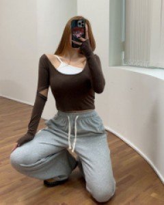 디아스 크롭 레이어드 티셔츠