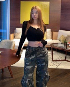 티에리 크롭 버튼 티셔츠