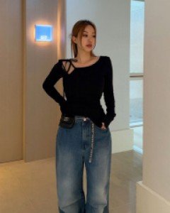 몰링 언발 티셔츠