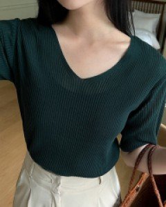 얀호 브이넥 반팔 니트 65647