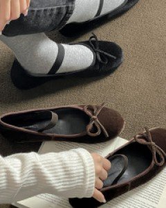 [김민경 화보]뮤 벨벳 메리제인 밴딩 플랫 슈즈 67206