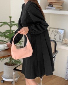 단쥬 퍼프 플리츠 원피스 69564