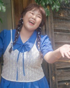 [김민경 화보]엔디아 크롭 니트 뷔스티에 70108