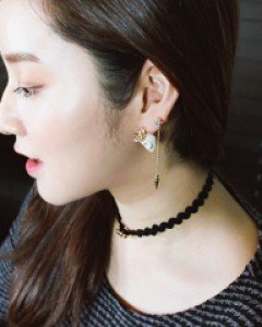 해골언발란스귀걸이