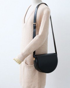 미니 하프문 크로스백(무료배송)