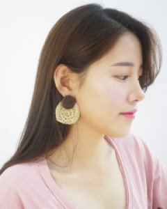우드 라탄 귀걸이