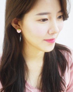 [아즈나브르] 복숭아 귀걸이