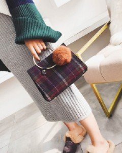 폼폼 체크 미니 크로스백